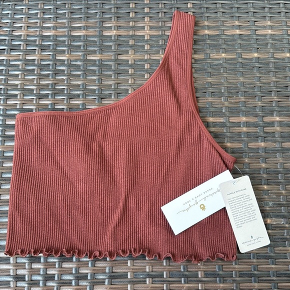 NEW☀️Spiritual Gangster WASHED BURGANDY LUNA ONE SHOULDER CROP TANK M/L $58 - Picture 7 of 7